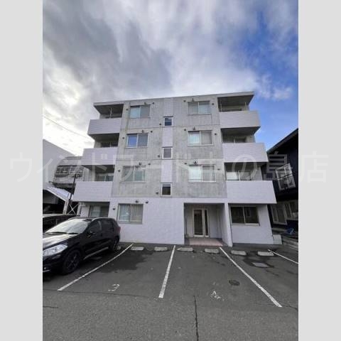 駐車場　詳細は、ウィンドワード中の島店までご相談下さい。