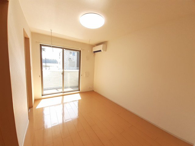 居室・リビング　おしゃれな居間です