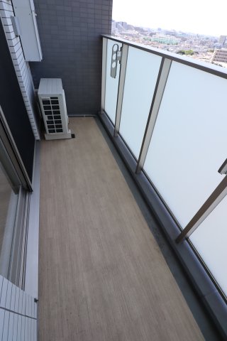 バルコニー　広々としたバルコニーです