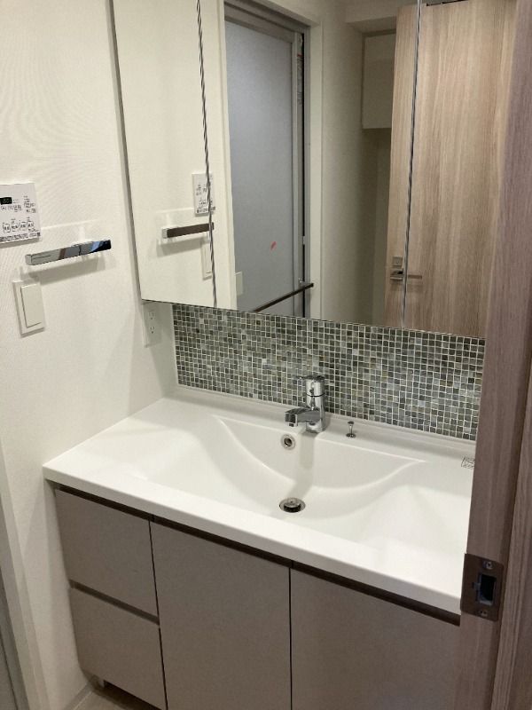 洗面設備　忙しい朝には欠かせない洗面所です