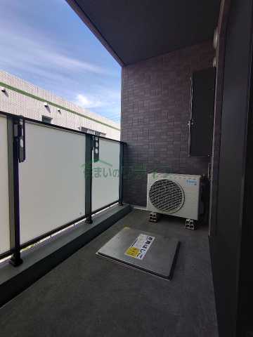 バルコニー　反転タイプ・別部屋参考写真