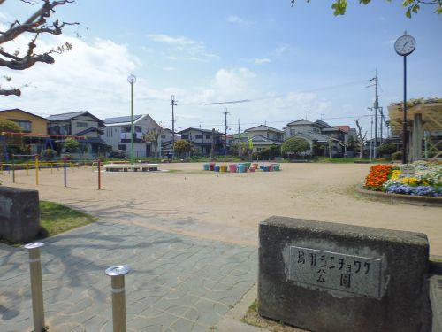公園　鳥羽ジンチョウゲ公園（公園）まで184m