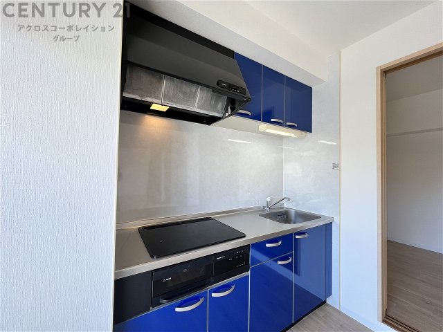 キッチン　壁付けキッチンでスペースを最大限有効活用できます！