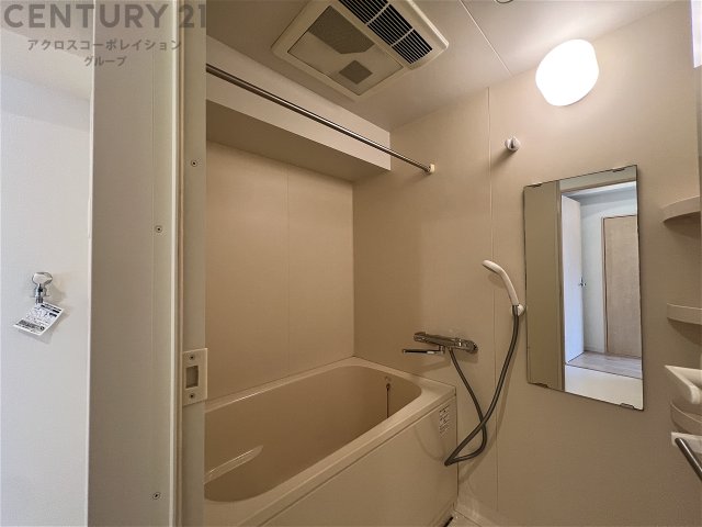 バス・シャワールーム　落ち着く空間のバスルーム♪