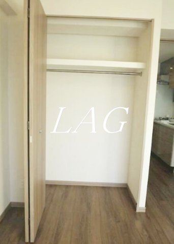 洗面設備　独立洗面台になります。