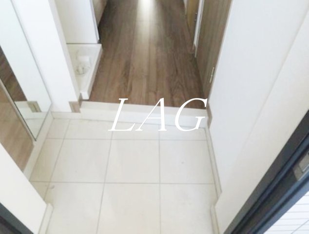 玄関　玄関です。