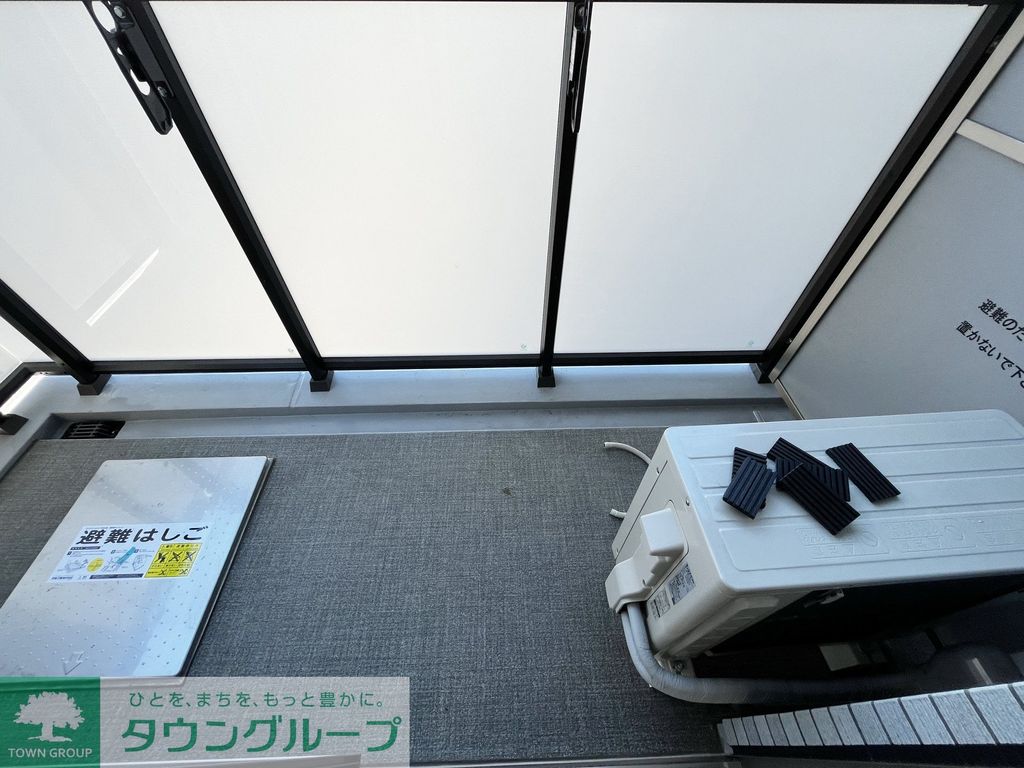 バルコニー　バルコニー