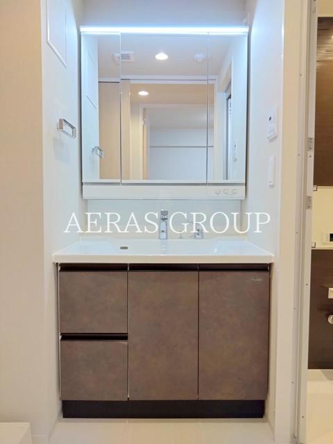 洗面設備　同仕様