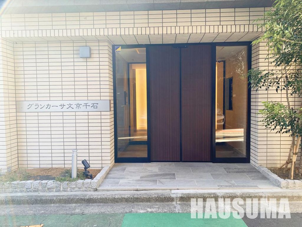 エントランス　エントランス