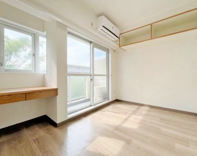 居室・リビング　同仕様写真