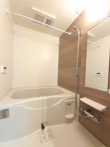 バス・シャワールーム　日々の暮らしに欠かせないお風呂です