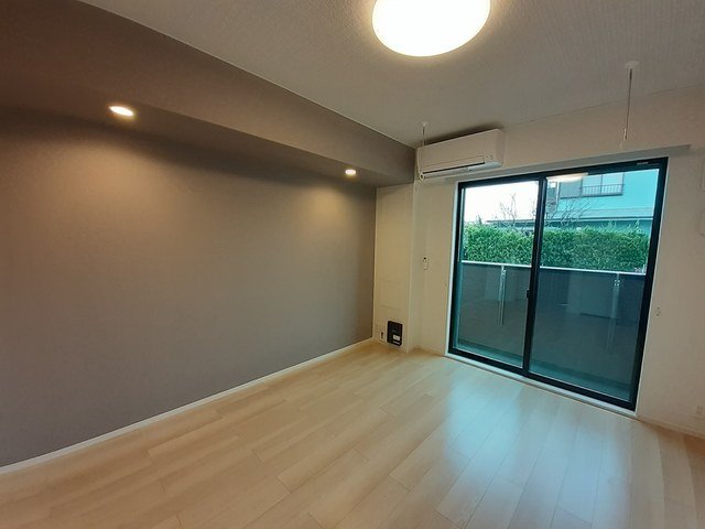 居室・リビング　おしゃれな居間です