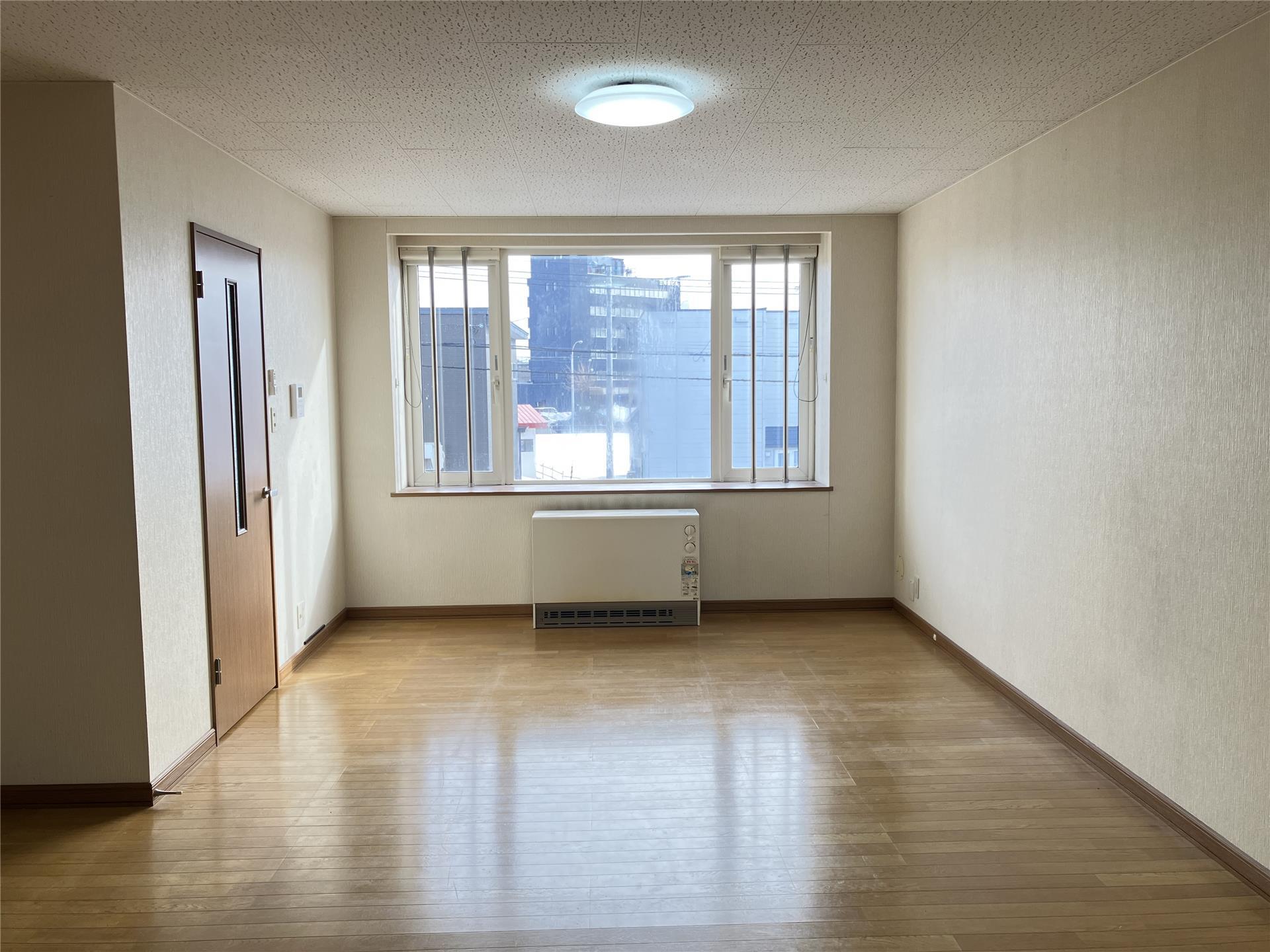レジーナA棟の居間写真
