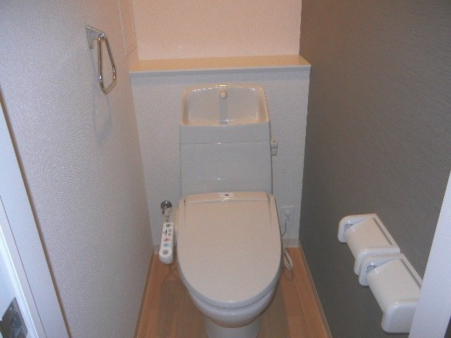 トイレ　シャワー付トイレ