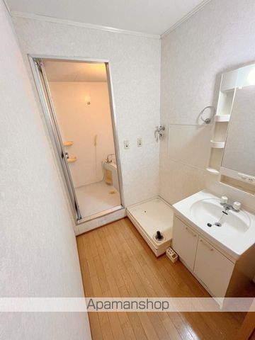 レトア花の森 IIの内装写真