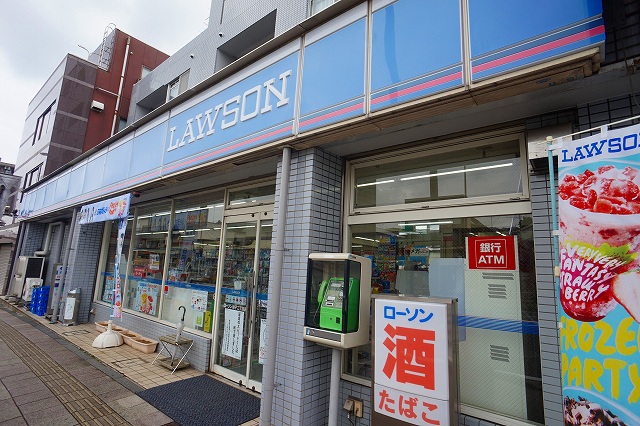 コンビニ　ローソン（コンビニ）まで438m