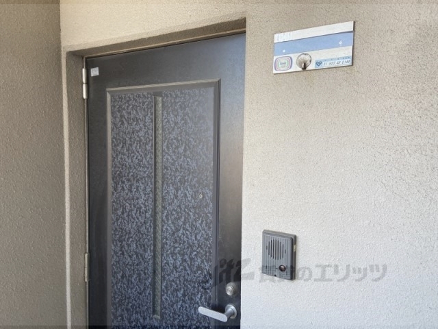 玄関　インターホン