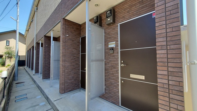 エントランス　ゆとりのあるエントランスです