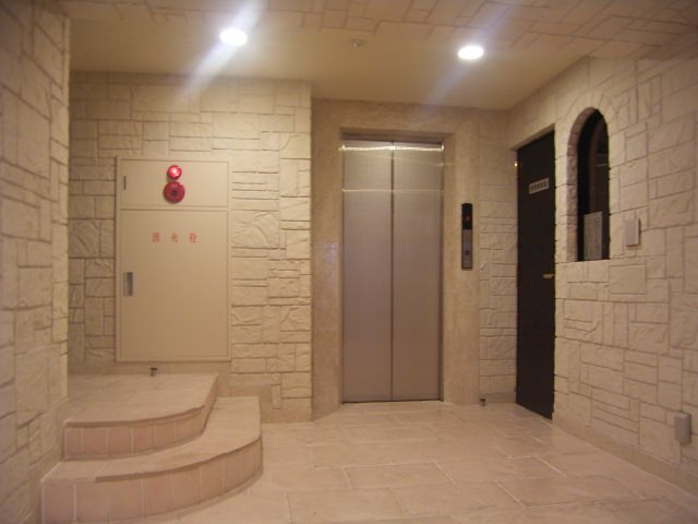 ロビー　ロビー