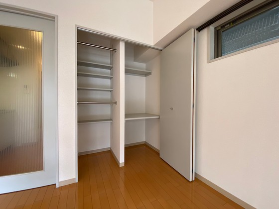 収納　※別部屋の写真です