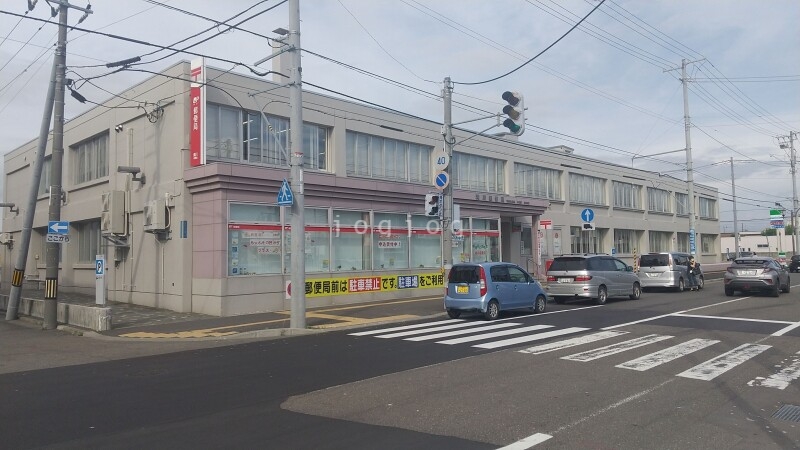 郵便局　滝川郵便局（郵便局）まで427m