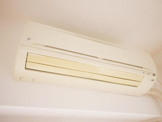 その他設備　【南向き角部屋で陽当たり良好♪】