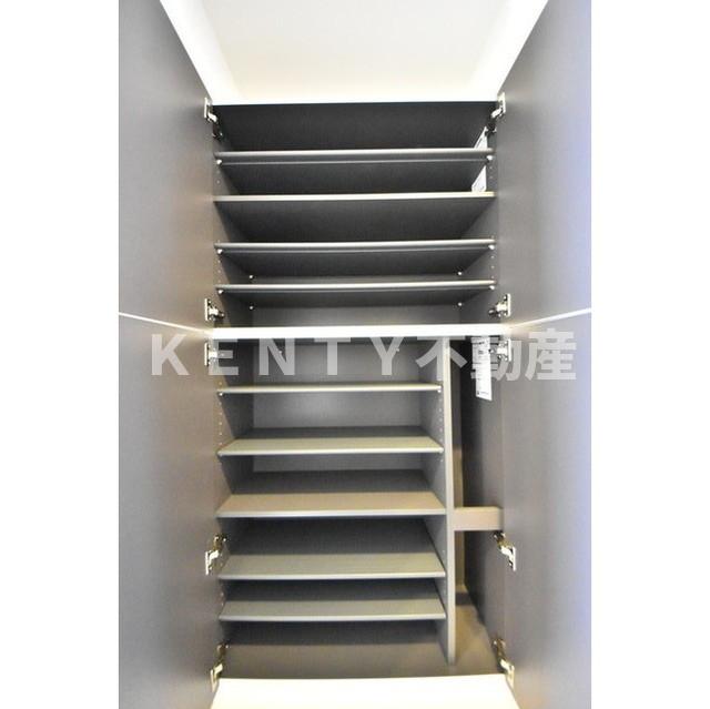 収納　ちょっとした収納スペースも充実しています