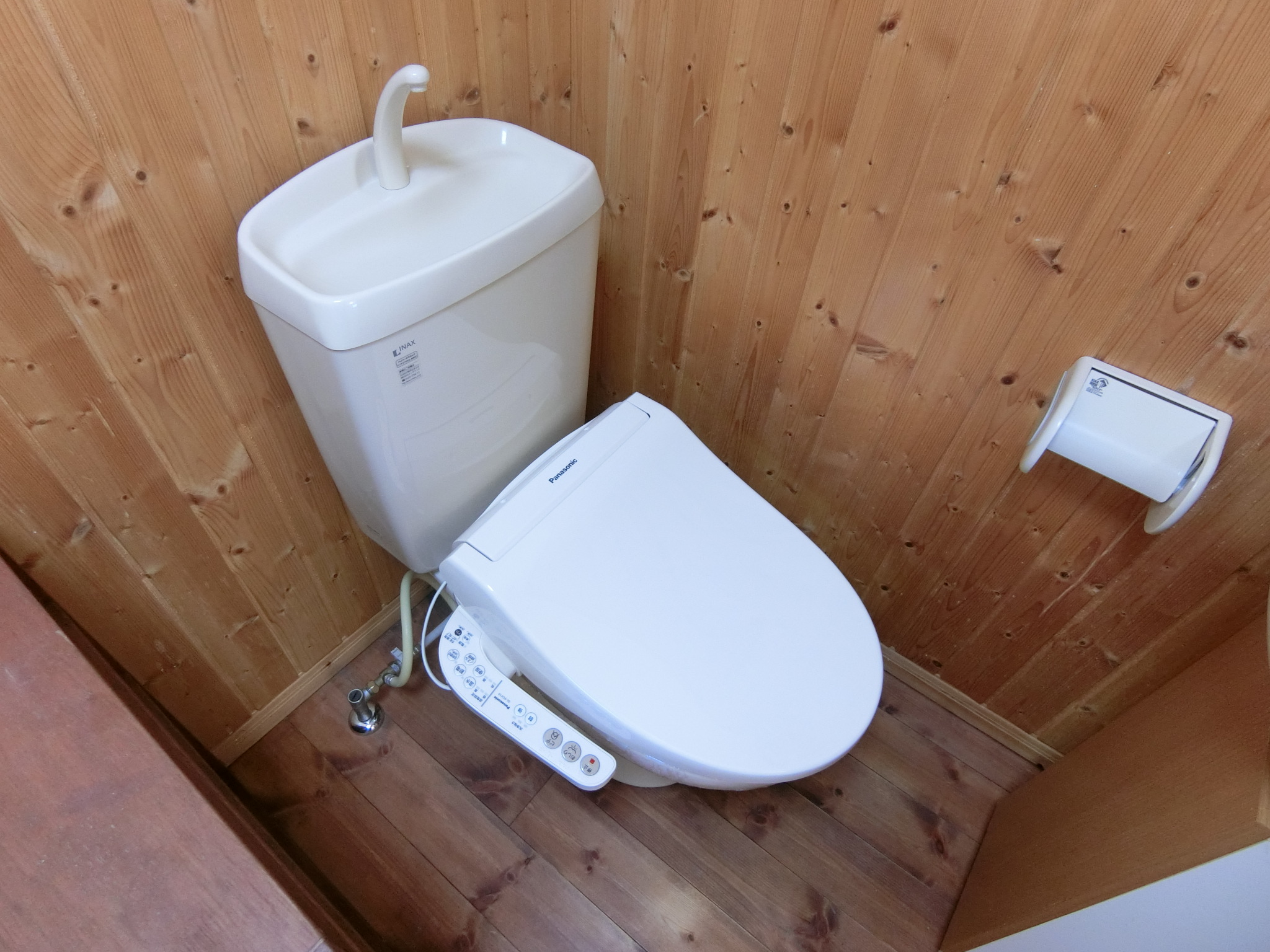 トイレ　ウォシュレット付♪