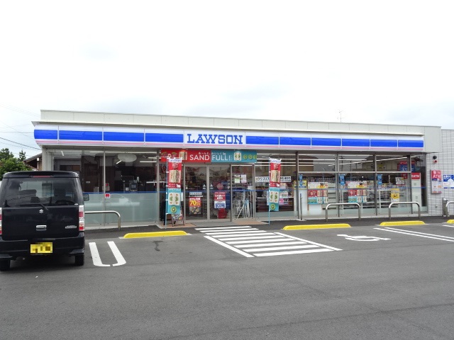 コンビニ　ローソン（コンビニ）まで894m