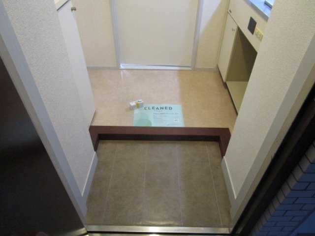 玄関　シンプルで使いやすい玄関です