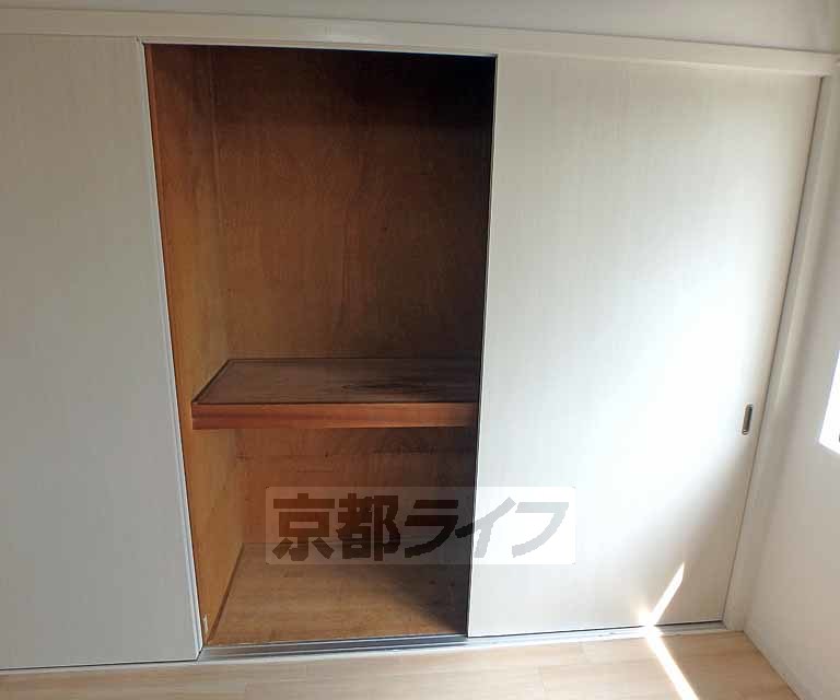 収納　洋室に改装・内洗濯機置き場設置部屋