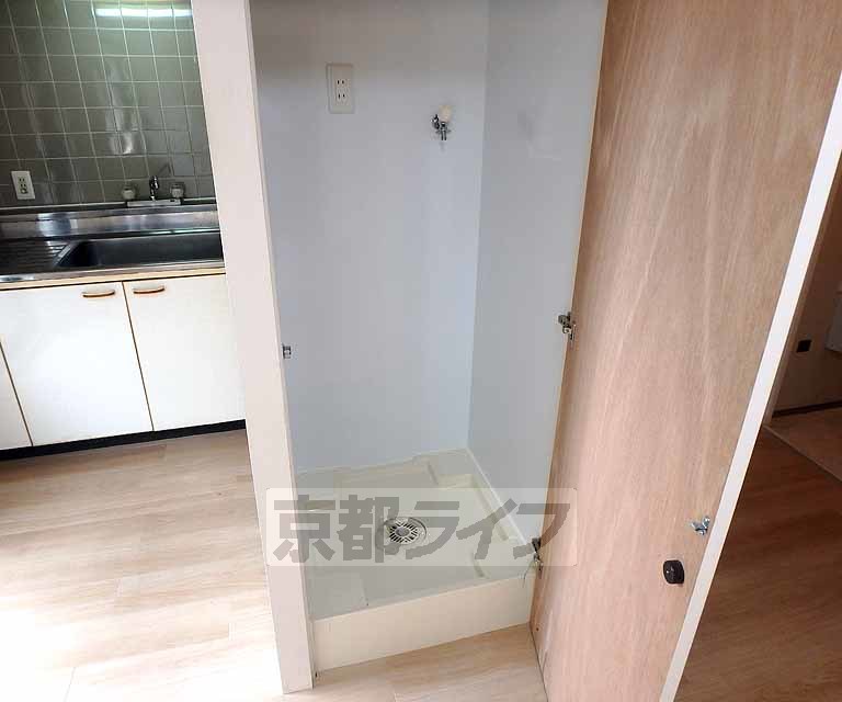 その他設備　洋室に改装・内洗濯機置き場設置部屋