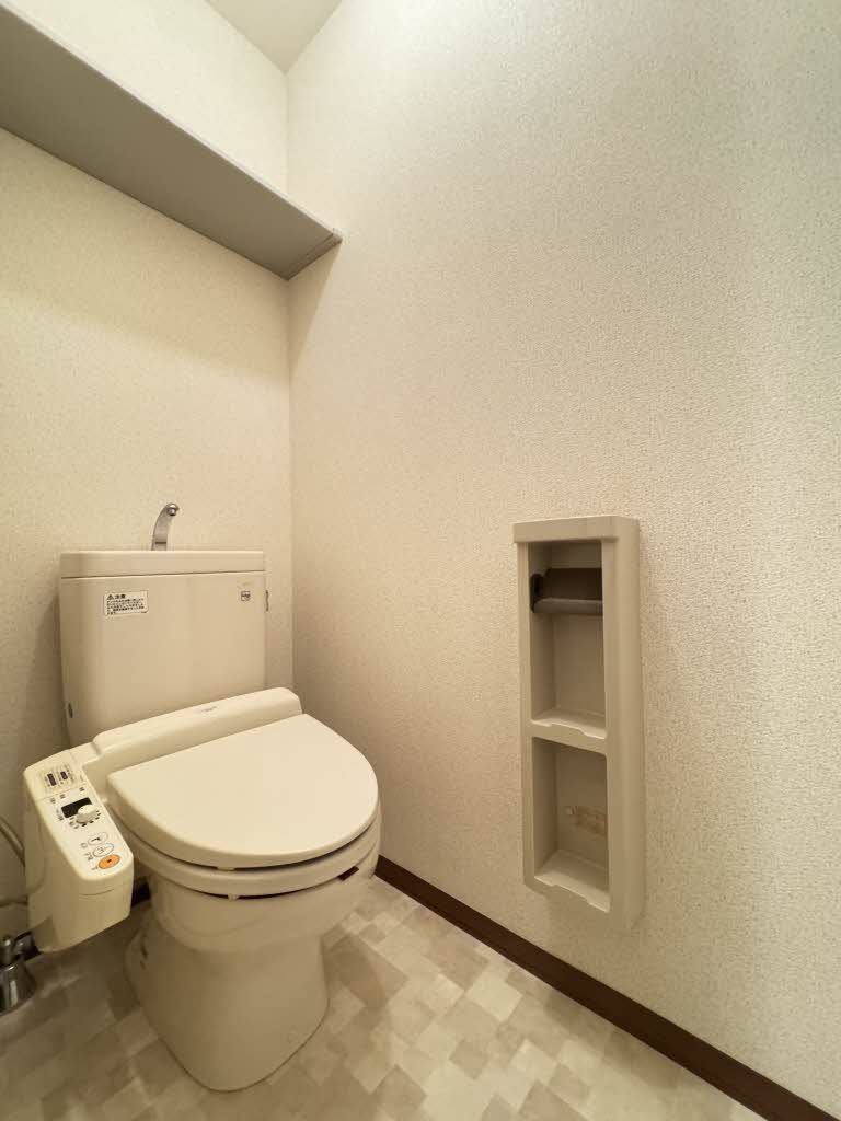 トイレ　トイレ