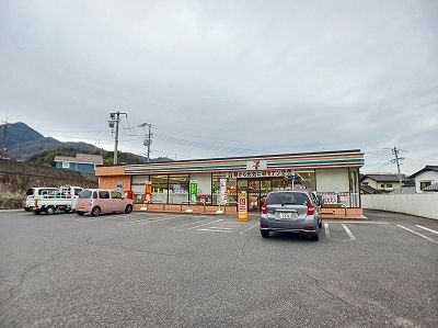 コンビニ　セブンイレブン矢野東6丁目店（コンビニ）まで650m