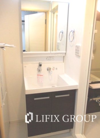 洗面設備　独立洗面台