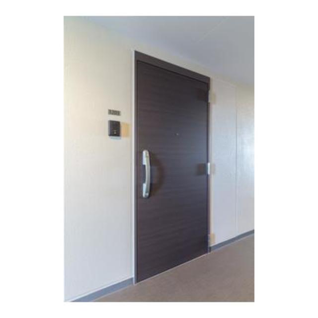 玄関　※写真は同タイプ住戸です。