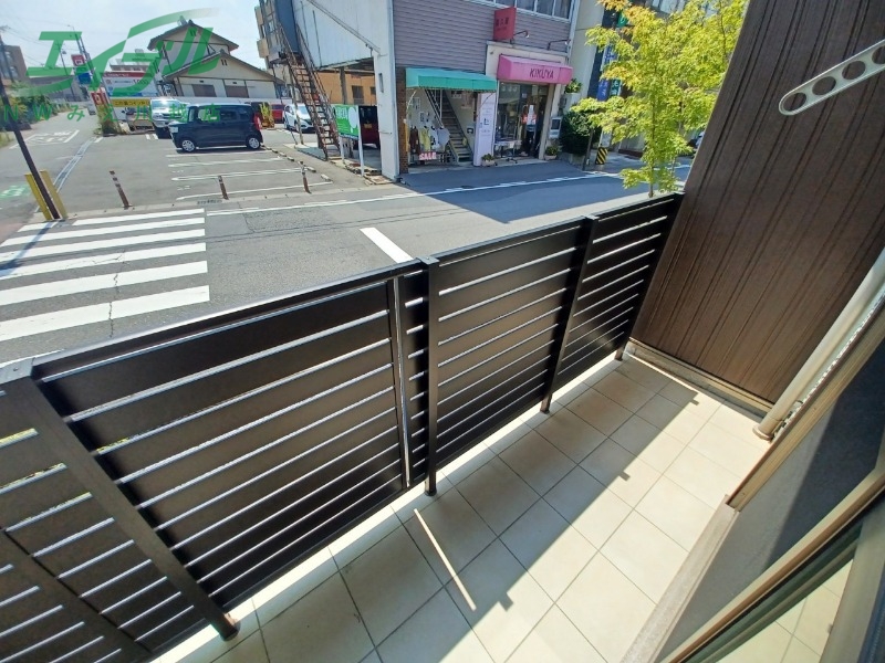 バルコニー　同タイプの画像です