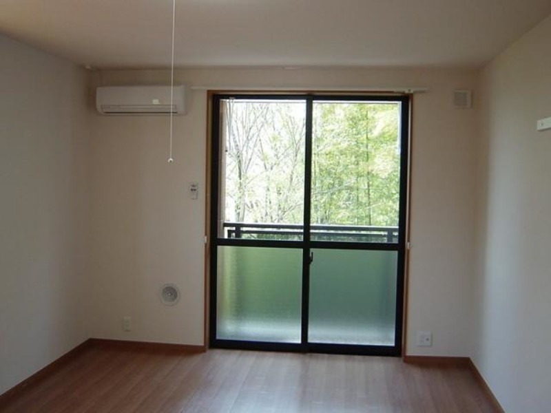 居室・リビング　図面と現状に相違がある場合には現状を優先