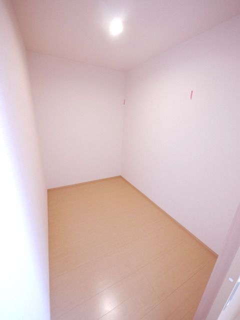 その他　★3帖の大きな納戸です★