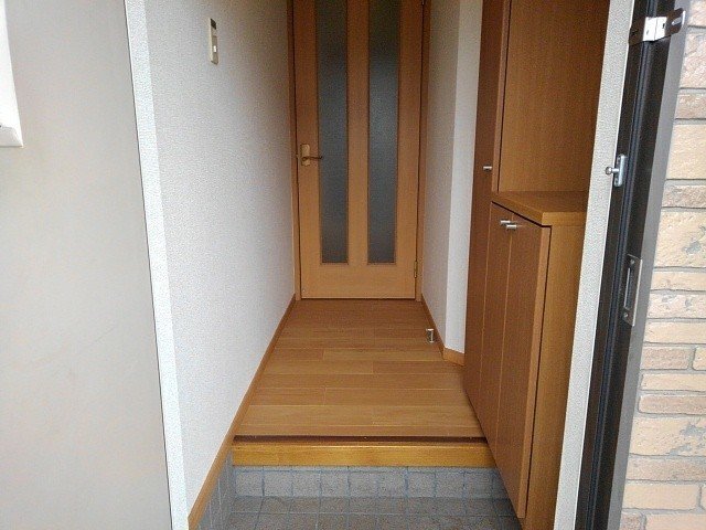 玄関　ゆったりとした玄関です