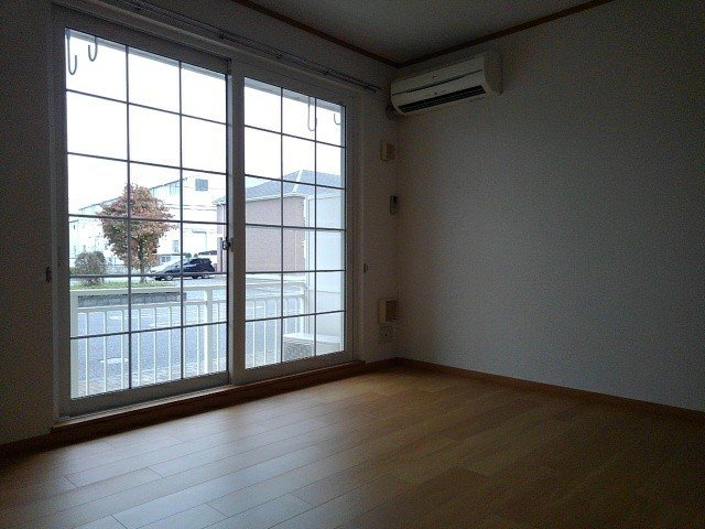 居室・リビング　おしゃれな居間です