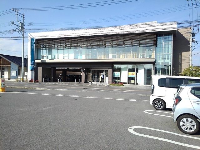 銀行　福岡銀行北野支店（銀行）まで650m