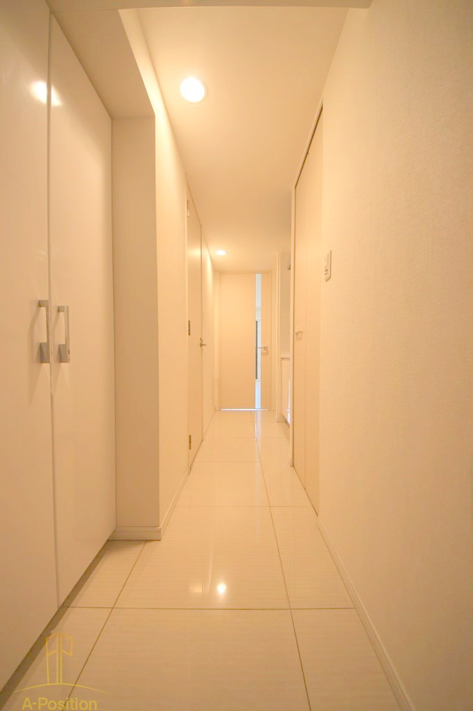 玄関　S-RESIDENCE難波Briller