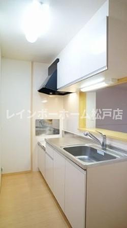 キッチン　きれいなキッチンです