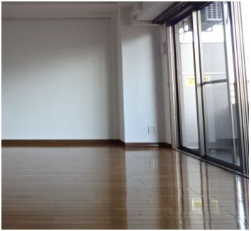 居室・リビング　実際は反転の間取りです。