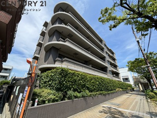 建物外観　オートロック付きで外部からの出入りがなく安心です