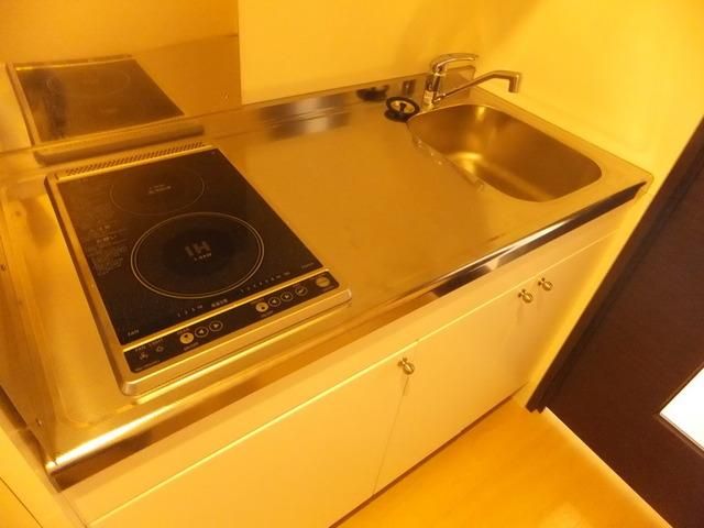 キッチン　★IHコンロつきのシステムキッチンですよ★