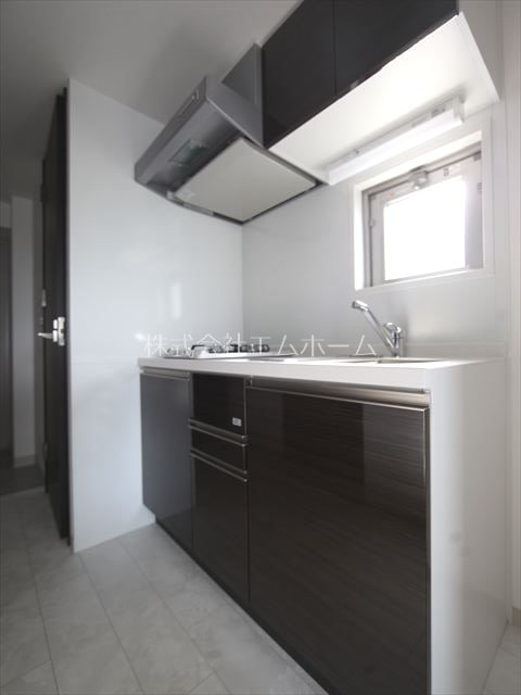 キッチン　システムキッチン（ガス2口コンロ付）