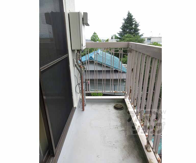 バルコニー　幅員の広いバルコニーです