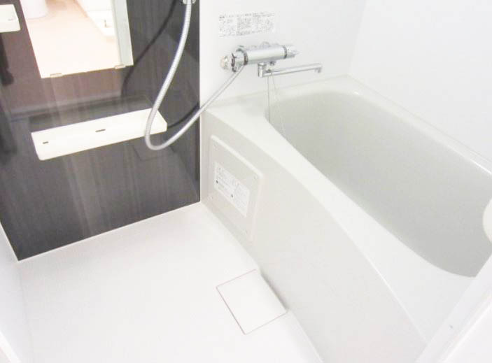 バス・シャワールーム　★ゆったりとできる広さの浴槽★